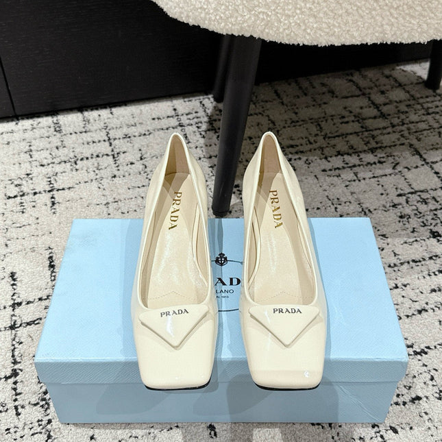 PRADA 25S SQUARE TOE HIGH HEELS IN IVORY GLOSSY CALFSKIN