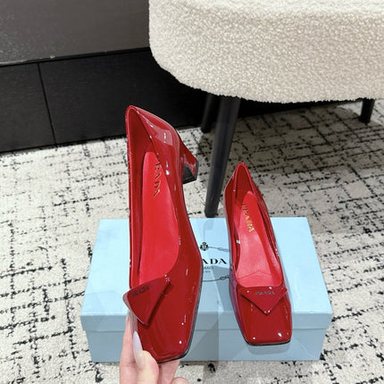 PRADA 25S SQUARE TOE HIGH HEELS IN DARK RED GLOSSY CALFSKIN