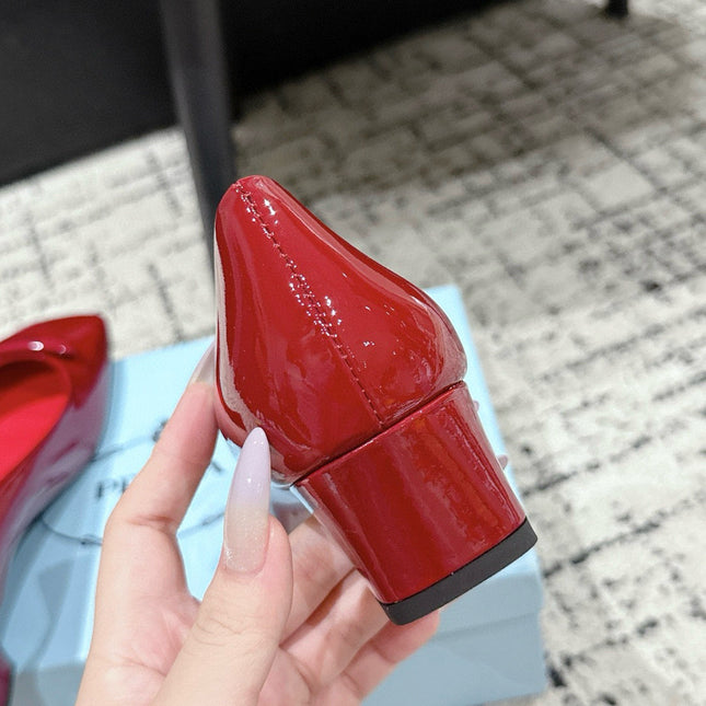 PRADA 25S SQUARE TOE HIGH HEELS IN DARK RED GLOSSY CALFSKIN