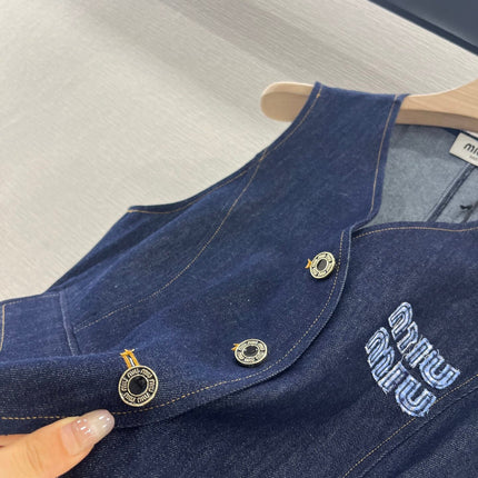 MIUMIU V-NECK BLAZER AND WIDE-LEG PANTS IN BLUE DENIM