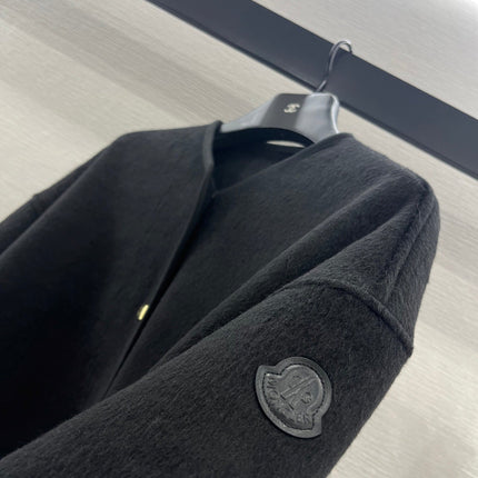 MONCLER 25S JACKET IN BLACK 307609