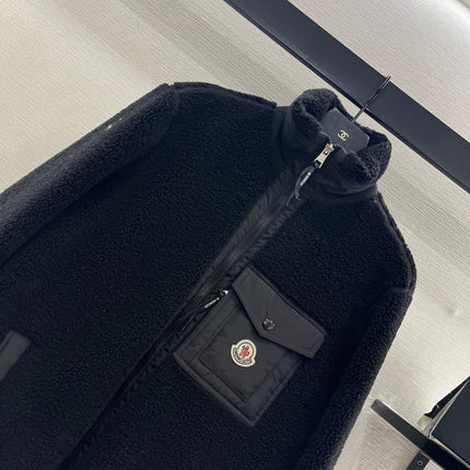 MONCLER 25S JACKET IN BLACK 307586