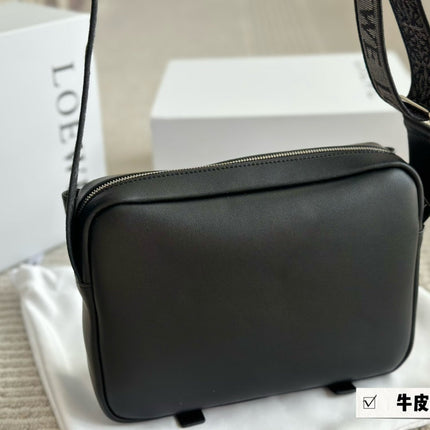 XS MILITARY MESSENGER 25 BAG IN BLACK CALFSKIN