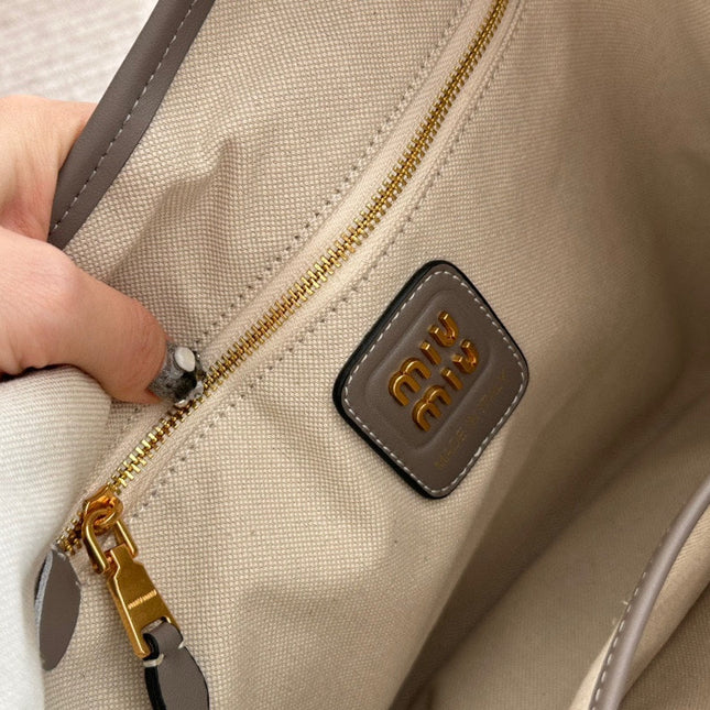 IVY TOTE BAG 35 IN GRAY CALFSKIN
