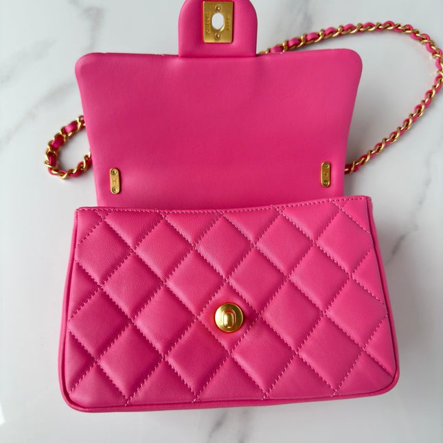 CC SMALL 20 FLAP BAG IN DEEP PINK CALFSKIN