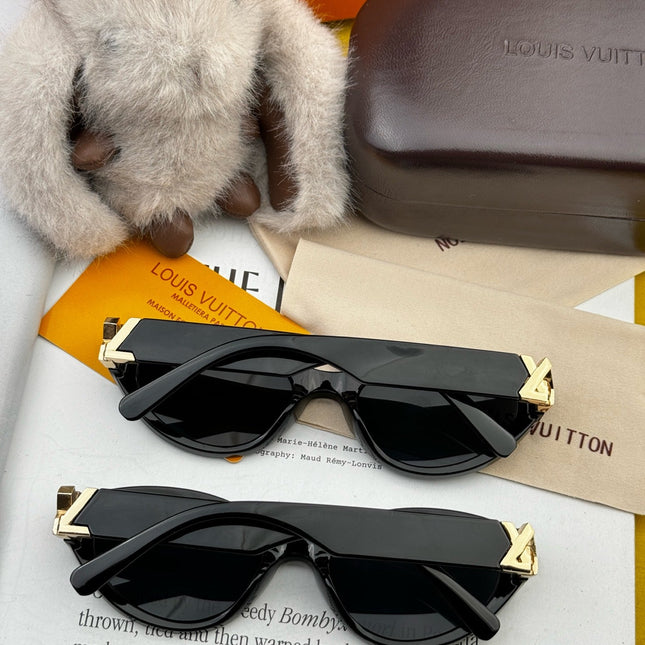 CAT EYE SUNGLASSES L35801 IN BLACK ACETATE