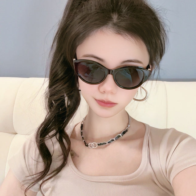CAT EYE SUNGLASSES L35801 IN BLACK ACETATE