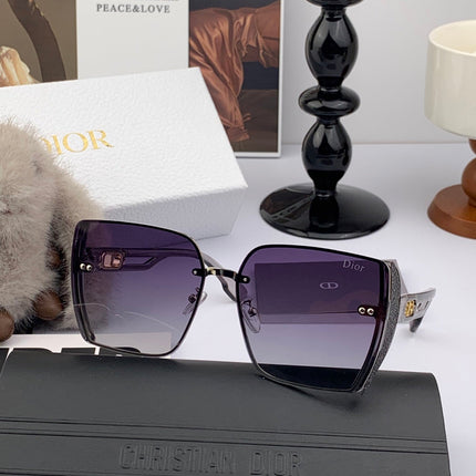 MONTAIGNE SUNGLASS D7230 IN ACETATE