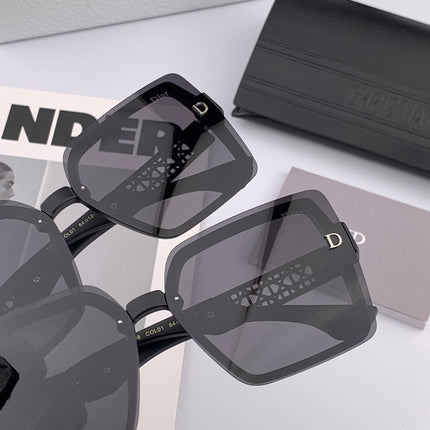 MONTAIGNE SUNGLASS CD1086 IN ACETATE