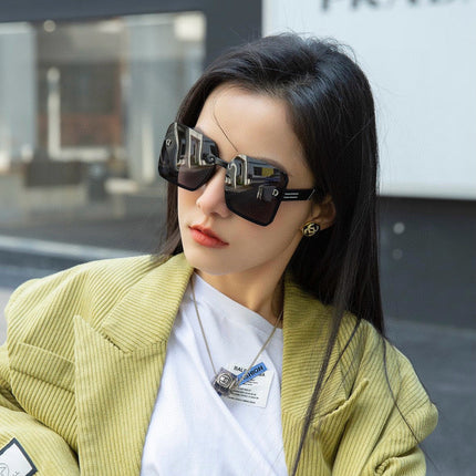 MONTAIGNE SUNGLASS CD2682 IN ACETATE