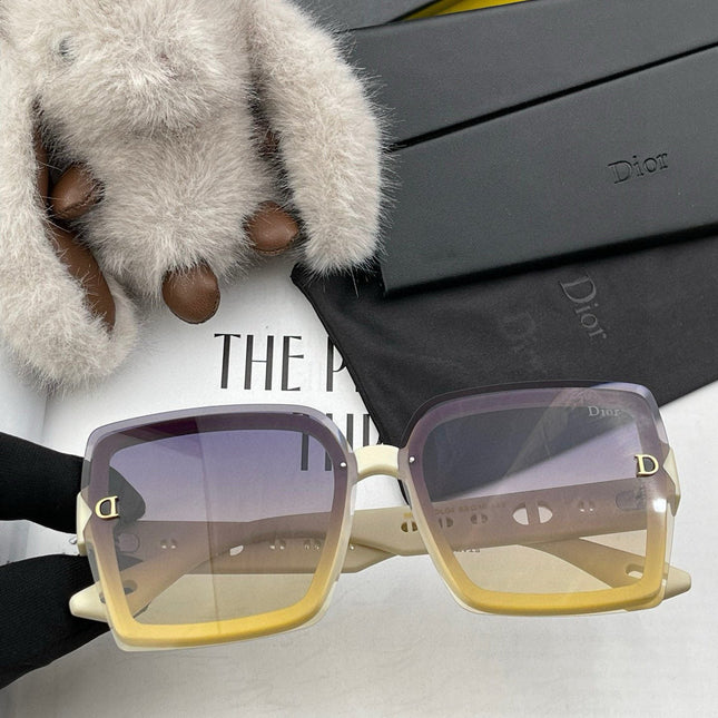 MONTAIGNE SUNGLASS CD2590 IN ACETATE