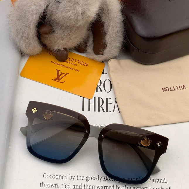 SQUARE SUNGLASSES L2201 IN LIGHT GREY ACETATE