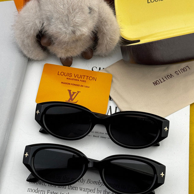 CAT EYE SUNGLASSES L1335 IN BLACK ACETATE