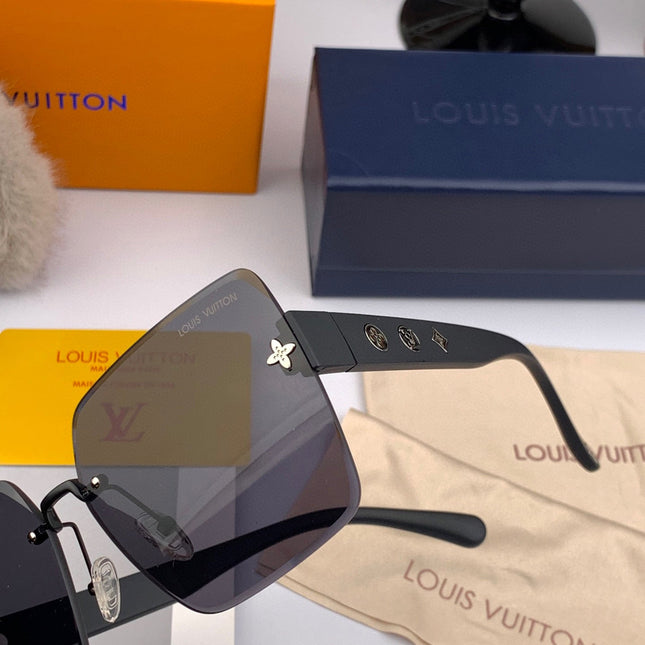 SQUARE SUNGLASSES L5970 IN BLACK ACETATE
