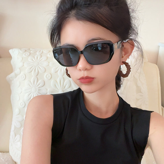 SQUARE SUNGLASSES L8551 IN ACETATE