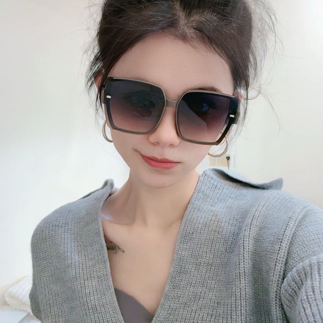 MONTAIGNE SUNGLASS CD7780 IN ACETATE