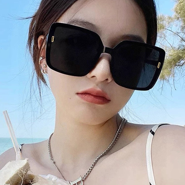 MONTAIGNE SUNGLASS CD9750 IN ACETATE
