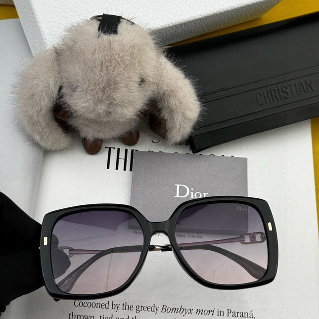 MONTAIGNE SUNGLASS CD9750 IN ACETATE