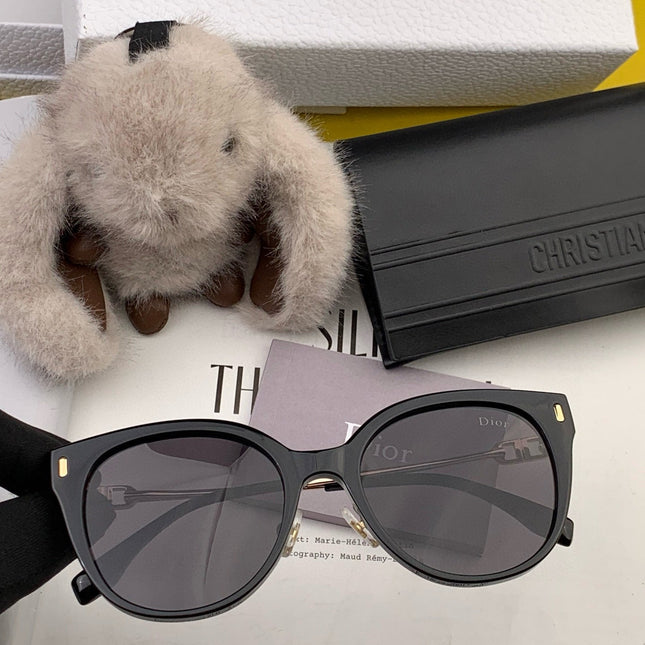 MONTAIGNE SUNGLASS CD3752 IN ACETATE