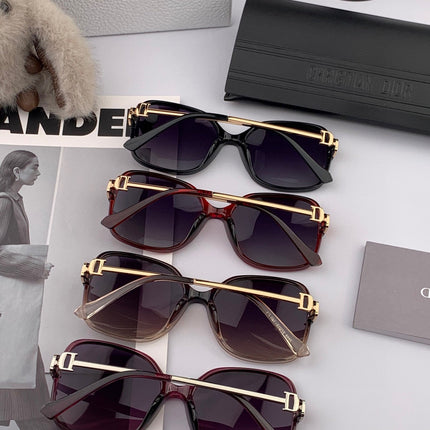 MONTAIGNE SUNGLASS D8266 IN METAL
