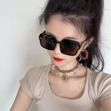 MONOGRAM SUNGLASS L8130 IN ACETATE FRAME