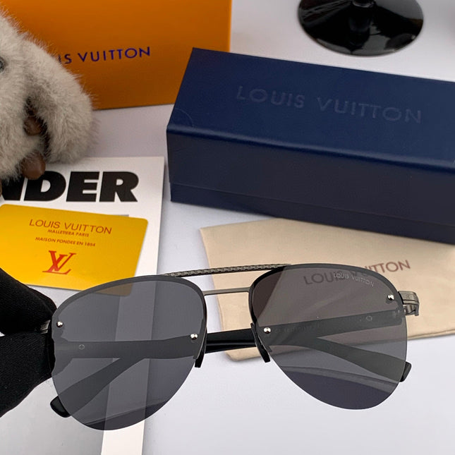 PILOT SUNGLASSES L780664 IN METAL BLACK LENSES
