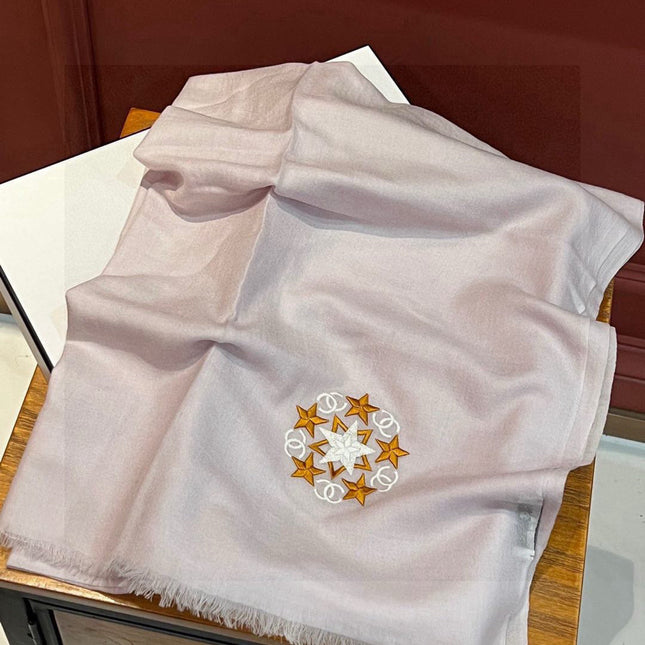 CHANEL 25S SCARF 200 IN CASHMERE WOOL 701966