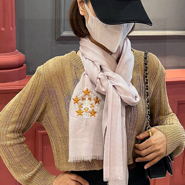 CHANEL 25S SCARF 200 IN CASHMERE WOOL 701966