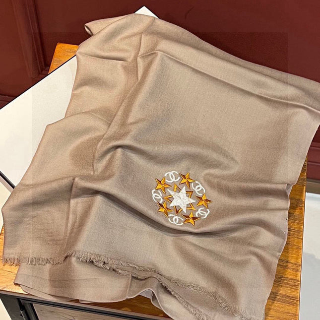 CHANEL 25S SCARF 200 IN CASHMERE WOOL 701967