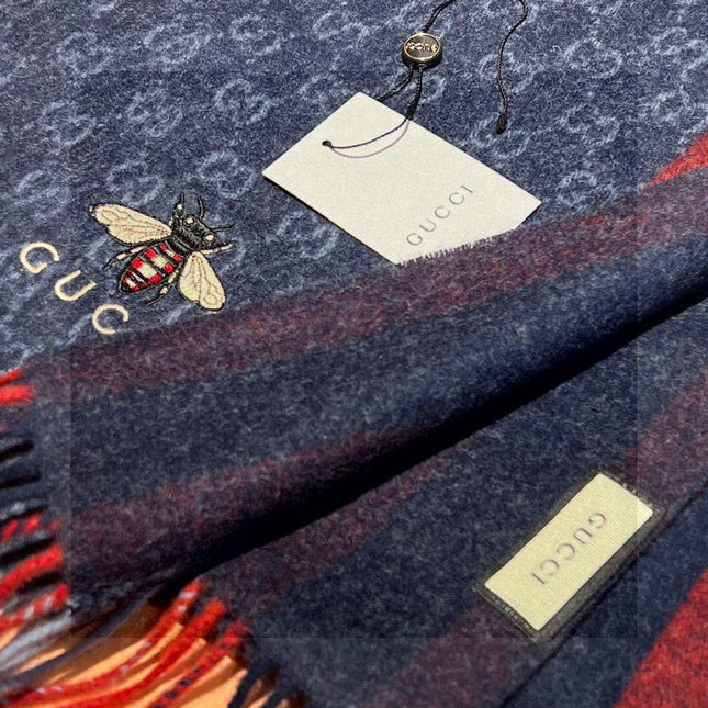 CHANEL 25S SCARF 190 IN CASHMERE 718528