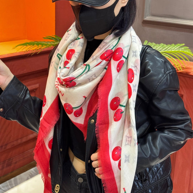 LV SCARF 140 CM IN CASHMERE 721491