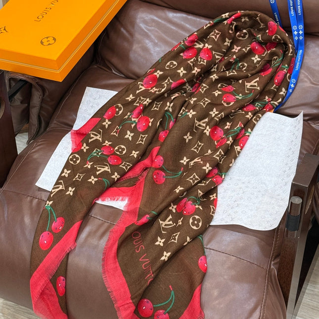 LV SCARF 140 CM IN CASHMERE 721493