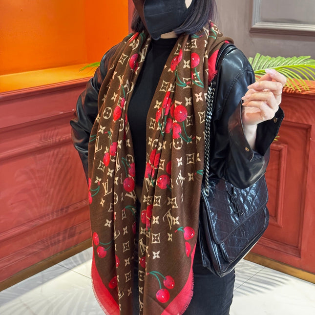LV SCARF 140 CM IN CASHMERE 721493
