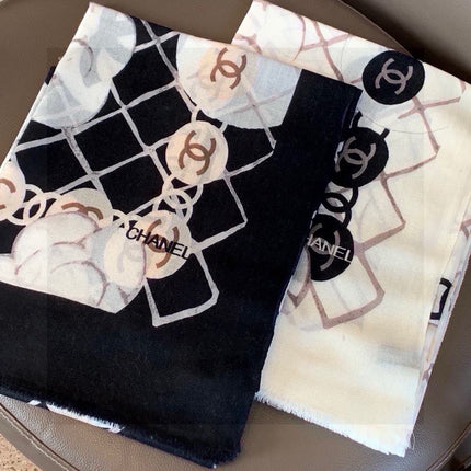 HERMES 25S SCARF 200 IN SILK 724721