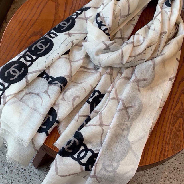 HERMES 25S SCARF 200 IN SILK 724722