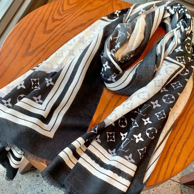 LV SCARF 200 CM IN CASHMERE 732078