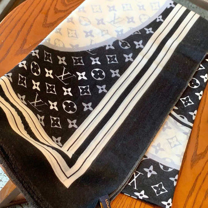 LV SCARF 200 CM IN CASHMERE 732078