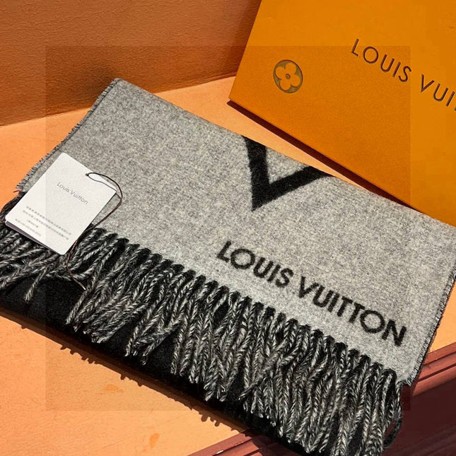 LV SCARF 192 CM IN WOOL 733866
