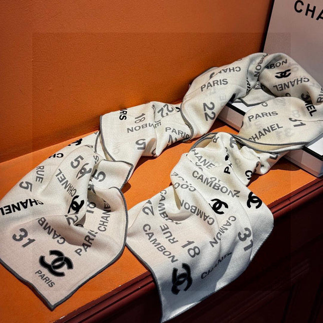 CHANEL 25S SCARF 140 IN CASHMERE SILK 733896