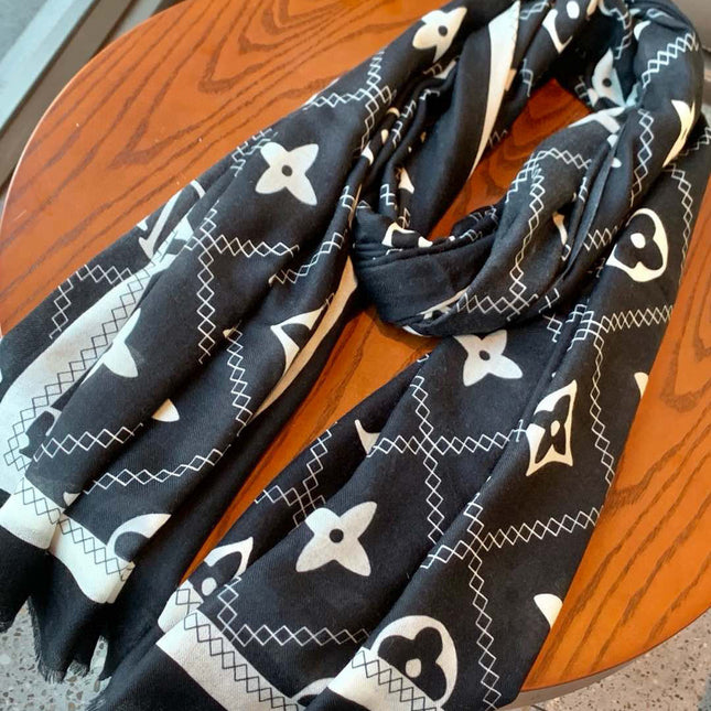 LV SCARF 200 CM IN CASHMERE 738534