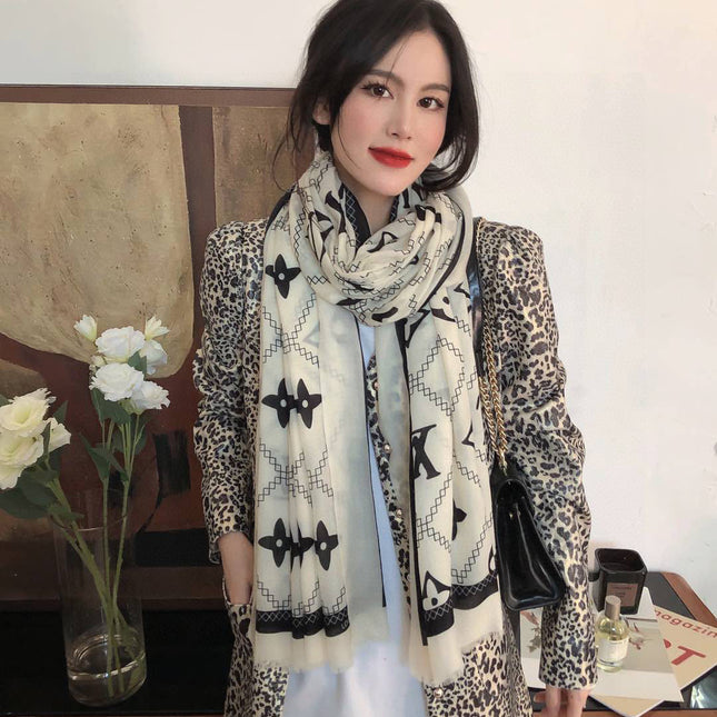 LV SCARF 200 CM IN CASHMERE 738535