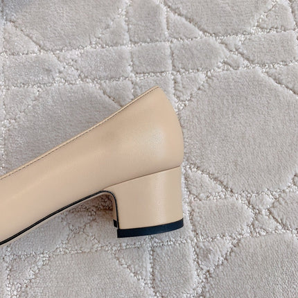 PUMP ROUNG TOE IN BEIGE CREAM MIX BLACK SHEEPSKIN