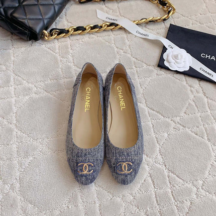 BALLET FLATS IN PIGEON BLUE DENIM