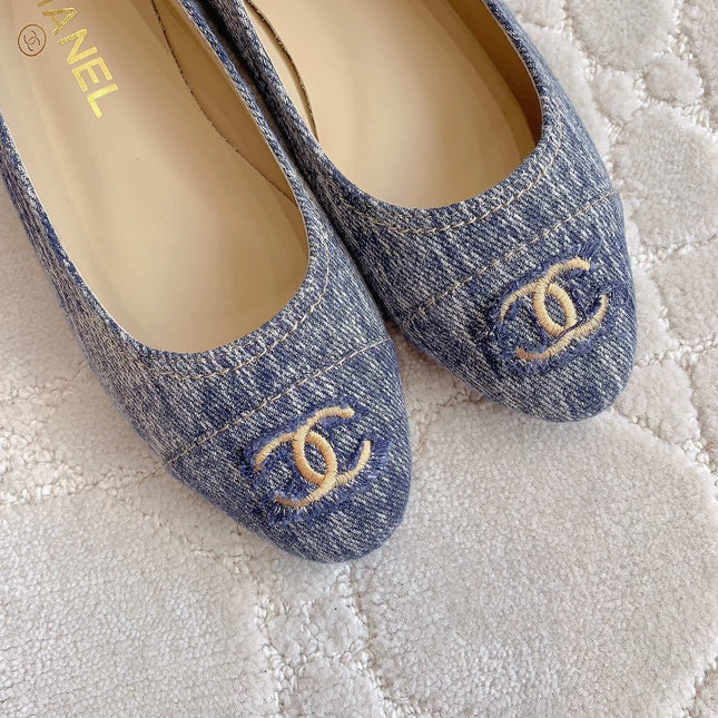 BALLET FLATS IN PIGEON BLUE DENIM