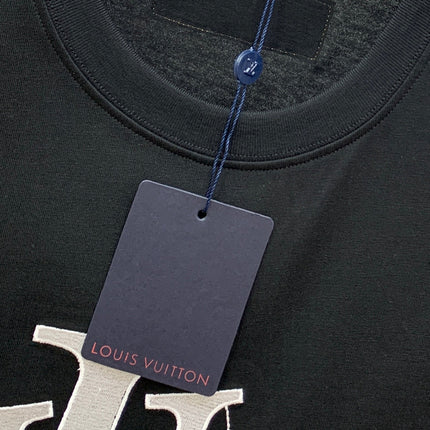 LV T-SHIRT IN BLACK COTTON STYLIZED LOGO 238873