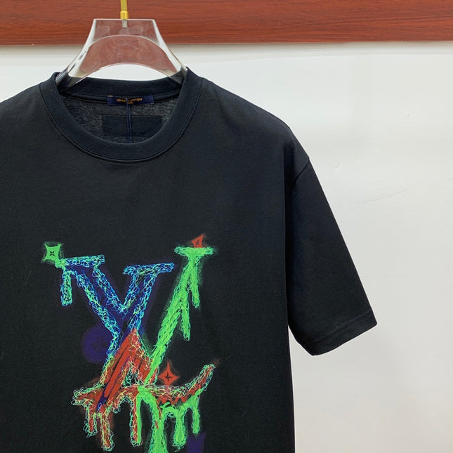 LV T-SHIRT STYLIZED LOGO IN BLACK COTTON 238875
