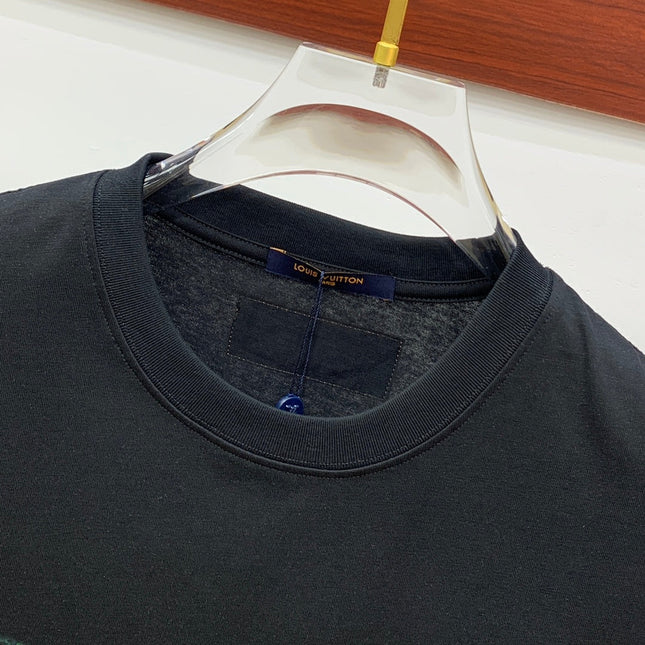 LV T-SHIRT STYLIZED LOGO IN BLACK COTTON 238875