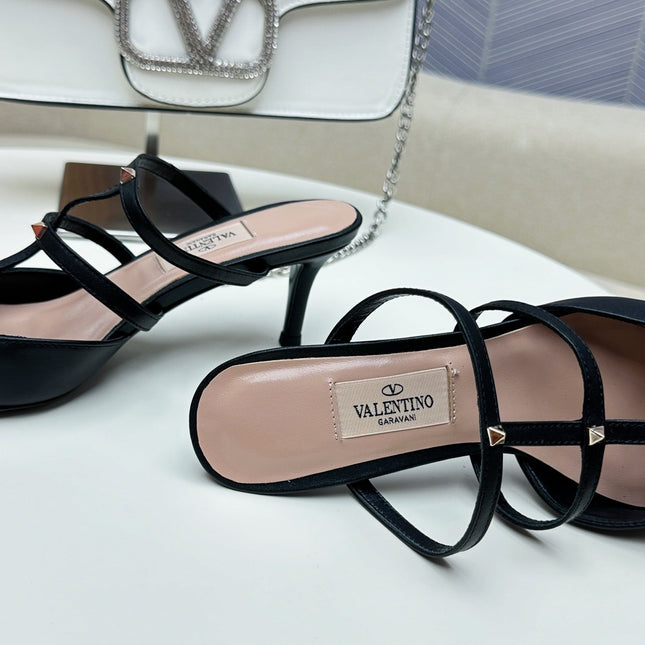 ROCKSTUD WISPY BLACK CALFSKIN MULE 60MM