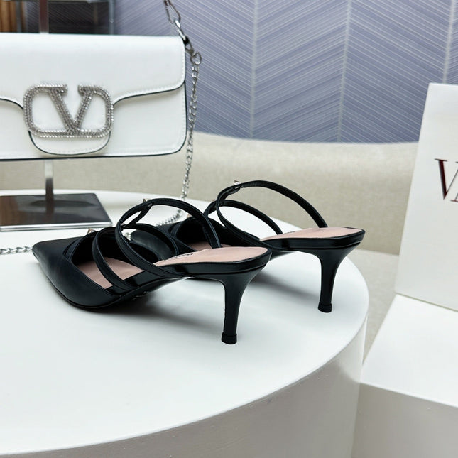 ROCKSTUD WISPY BLACK CALFSKIN MULE 60MM