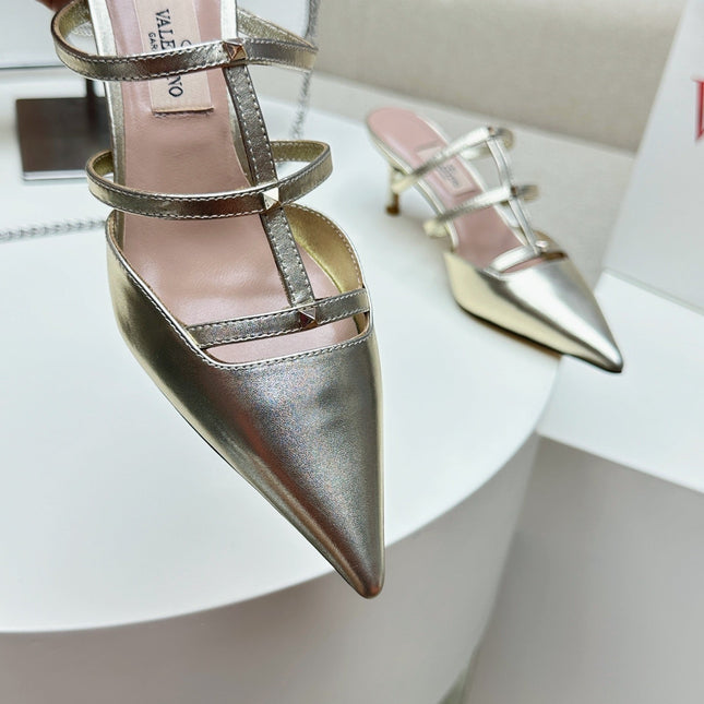 ROCKSTUD WISPY GOLD CALFSKIN MULE 60MM